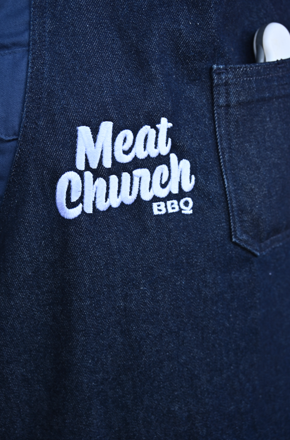 hedley-and-bennett-meat-church-apron-navy-u3 Screenshot_2024-07-03_at_2.52.19_PM.png